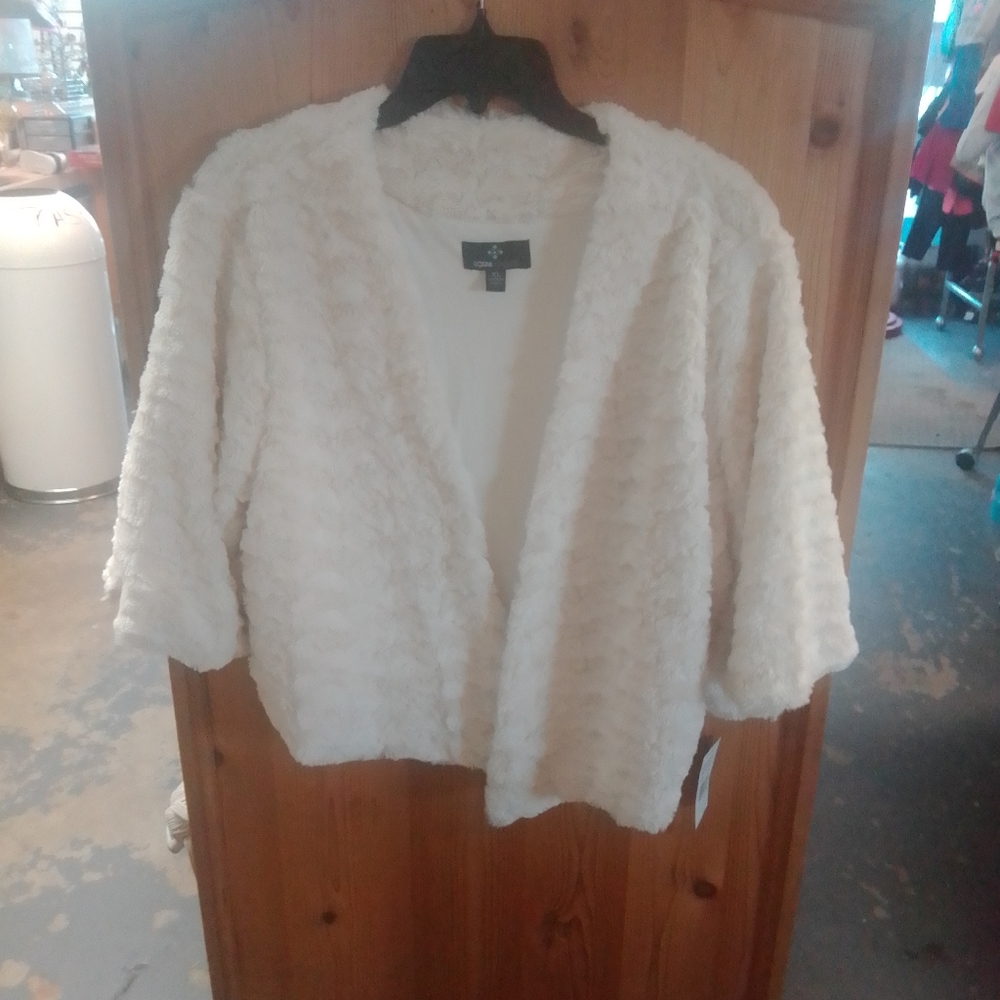 Ronni Nicole ivory faux fur